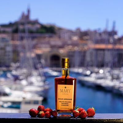 Rhum arrangé aux Fruits Rouges, Rooibos, Vanille et Chanvre