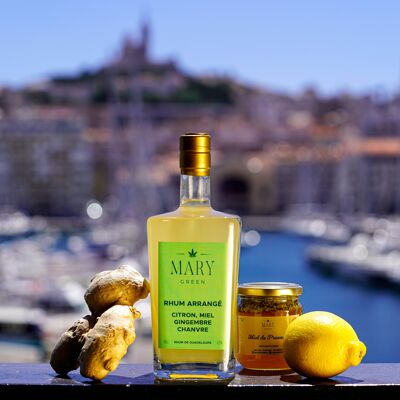 Rum arrangiert mit Ingwer, Zitrone, Honig aus der Provence AOP, Vanille und Hanf