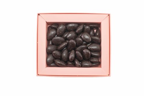 Amandes enrobées chocolat noir  / 200g