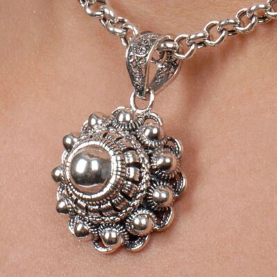 Silver Pendant with Zeeland Button 24mm