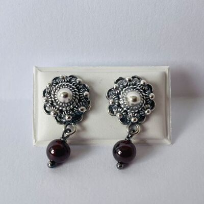 Silver Zeeland Button 10mm Earrings with Garnet