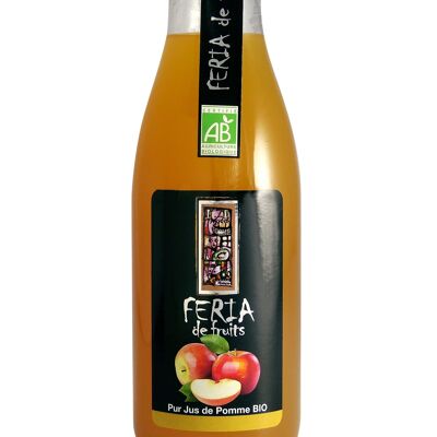 Pure organic apple juice