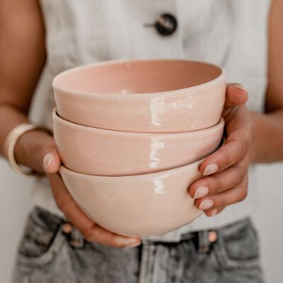 Handmade artisanal powder pink ceramic bowl breakfast bowl aperitif bowl