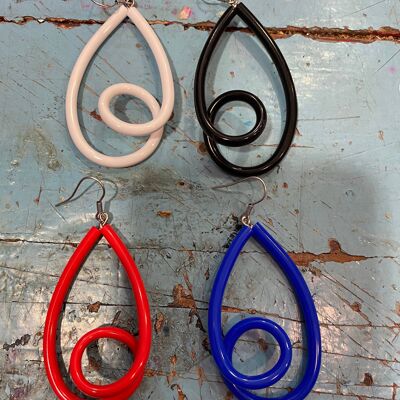 Looping Earring