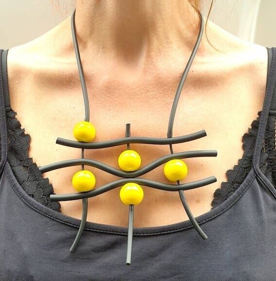 Collana ondulata in corallo Samuel