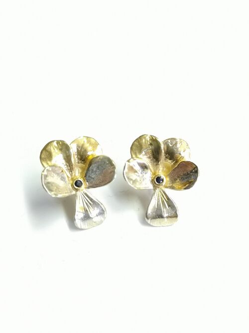 Viola/pansy studs hand made from sterling silver