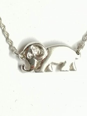 Pendentif éléphant fait à la main en argent sterling 1