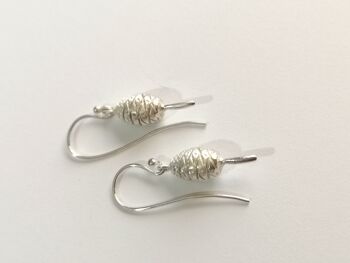 Gouttes d'oreille en argent pomme de pin 4