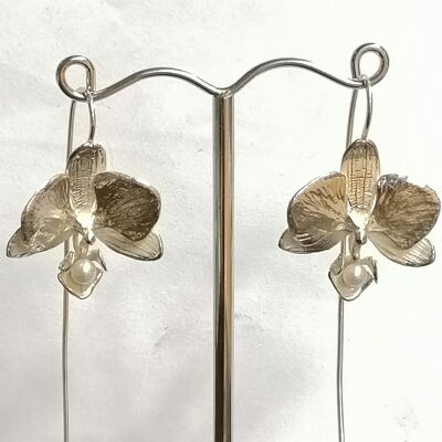 Orchid drop earrings made from Silver