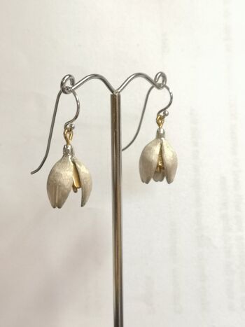 Boucles d'oreilles perce-neige en argent 1