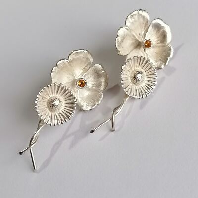Rockrose and Daisy earstuds set with a Citrine and made from Silver