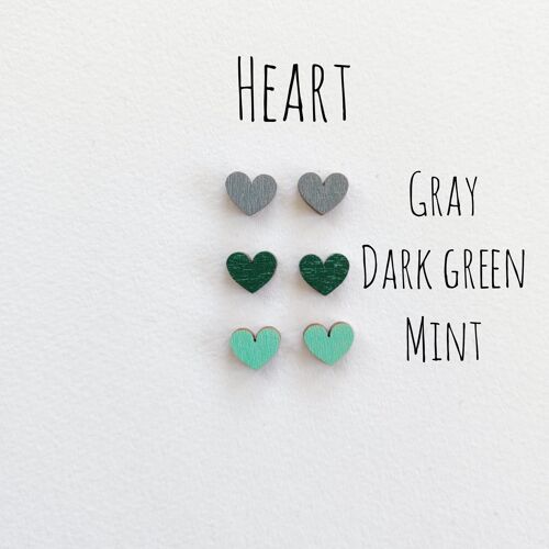 Herukka Stud Earrings - Heart Dark Green