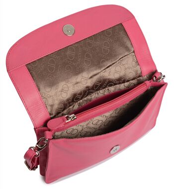 SADDLER "OLIVIA" Pochette à bandoulière mince en cuir véritable pour femmes avec sangle amovible | Sac à bandoulière pour femme - Parfait pour les téléphones portables, les cosmétiques et les cartes de voyage | Coffret cadeau - Fuchsia 3