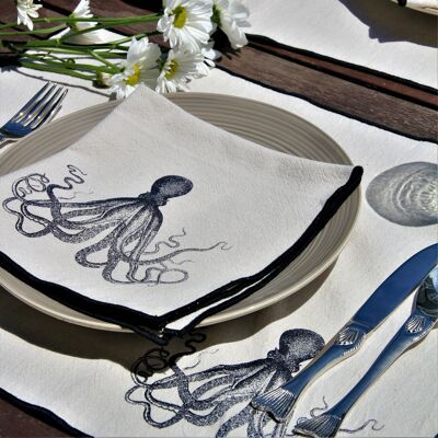 Individual table set and Octopus napkin