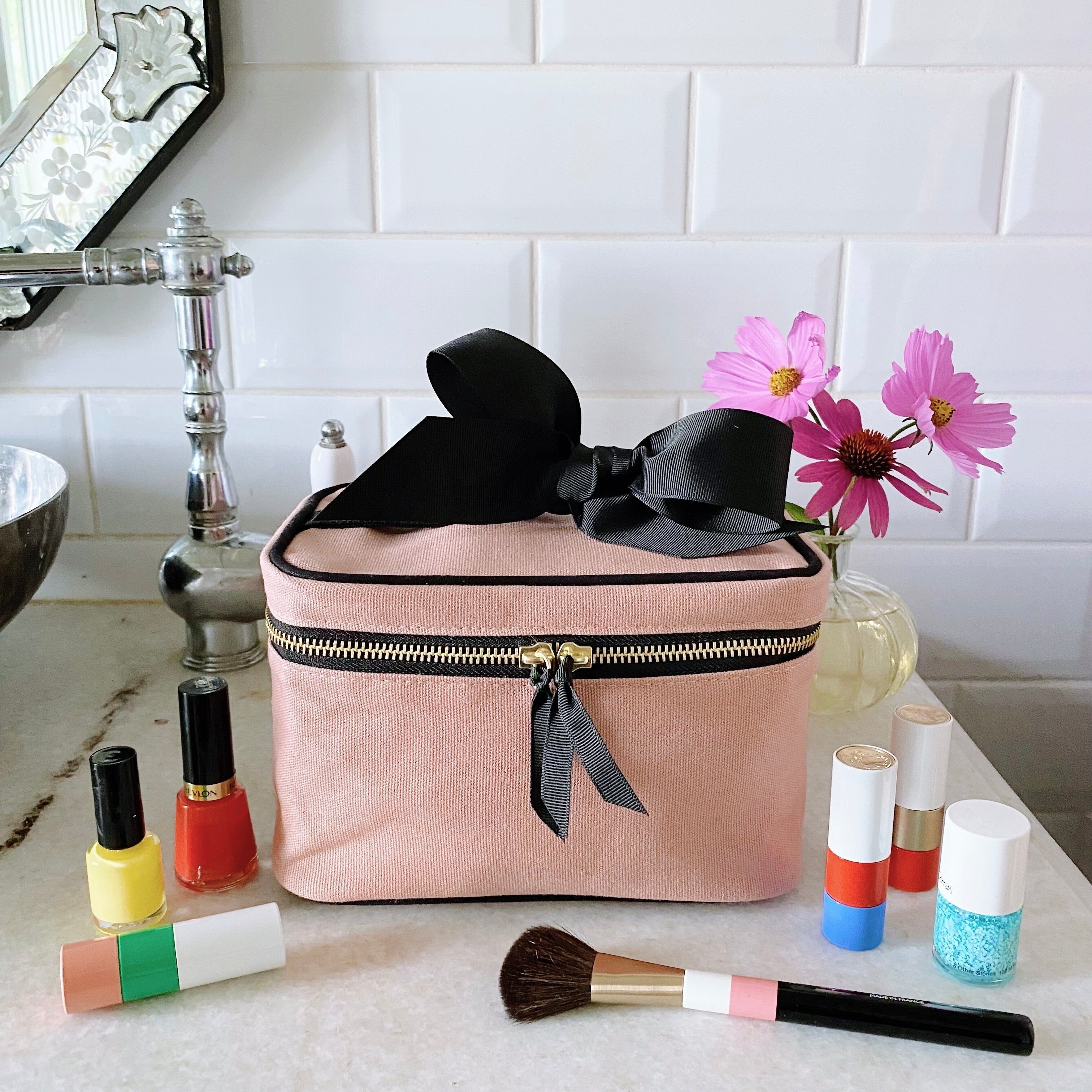 Petite trousse de maquillage et de toilette – Vierge – Rose/Blush