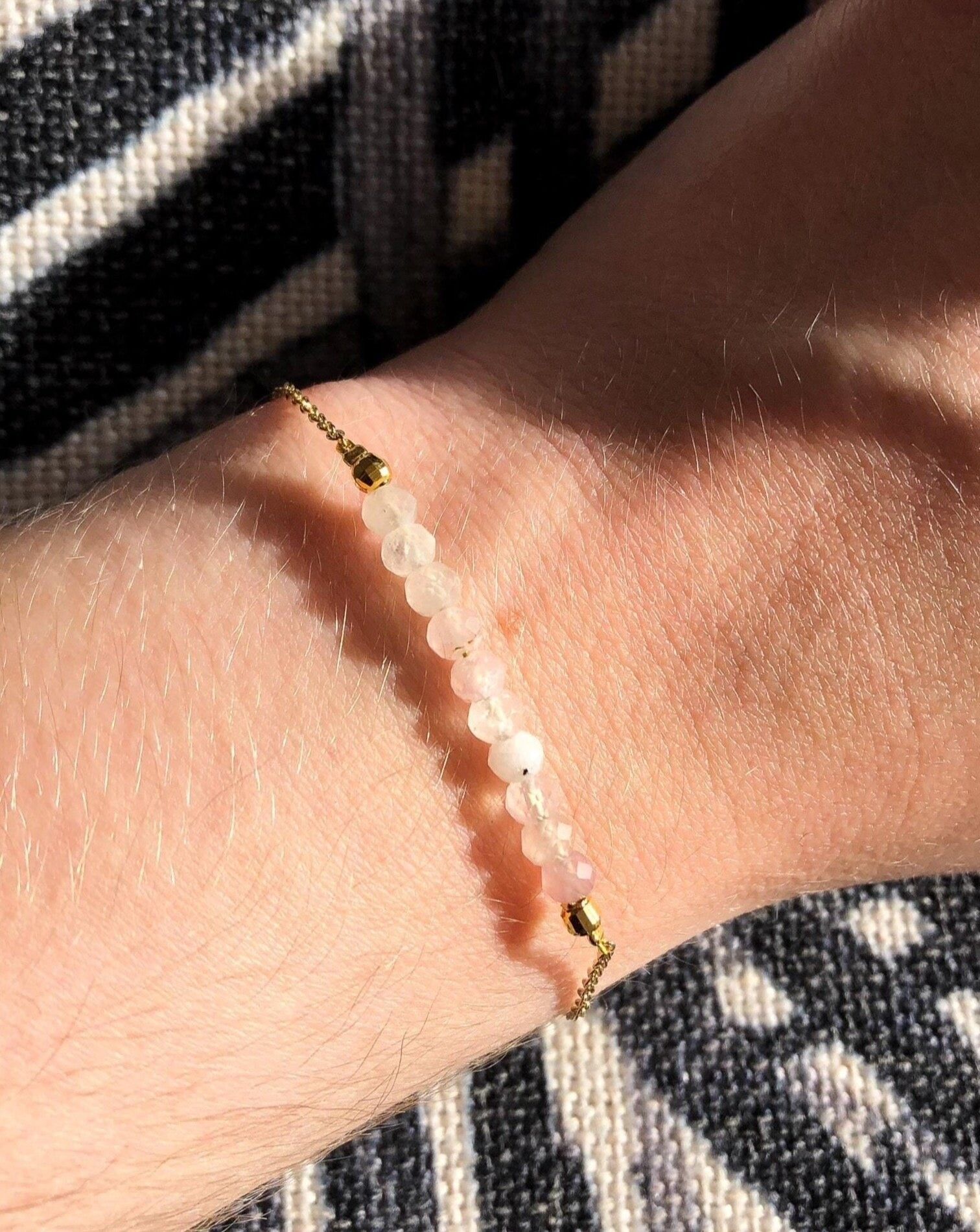 Armband Nr. 1 - Freyja - Rosa Quarz