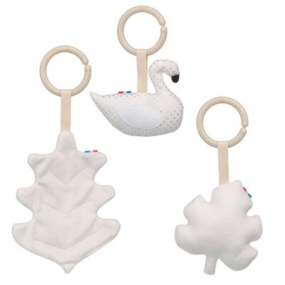3 Swan hanging toys