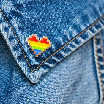 Épingle Pride Heart Enamel, épingle LQBT, épingle Queer, épingle drapeau 3