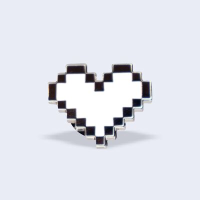 Broche en émail dur White Pixel Heart, cadeau pour un joueur