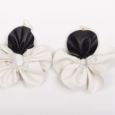 A' PORTER FLOWER EARRINGS THIRD SHAPE - HANDMADE IN ITALY WITH LOVE | Emanuela Salatino