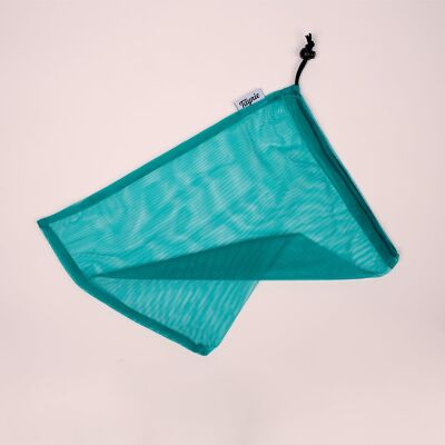 Taynie laundry net made from recycled PET bottles