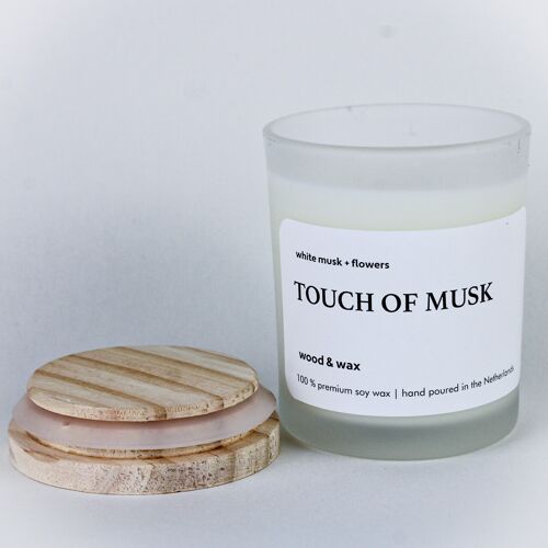 Touch of Musk - Soy Candle White Jar + Wood Lid 200 ml