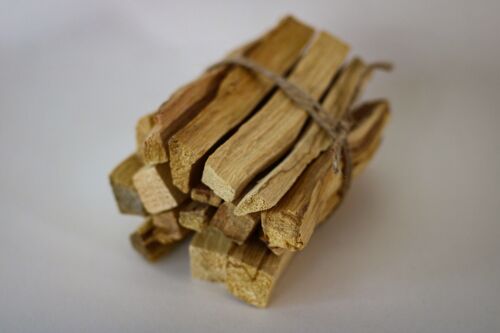 Palo Santo Holy Wood Sticks 100g