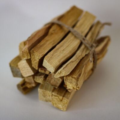 Palo Santo Holy Wood Sticks 100g