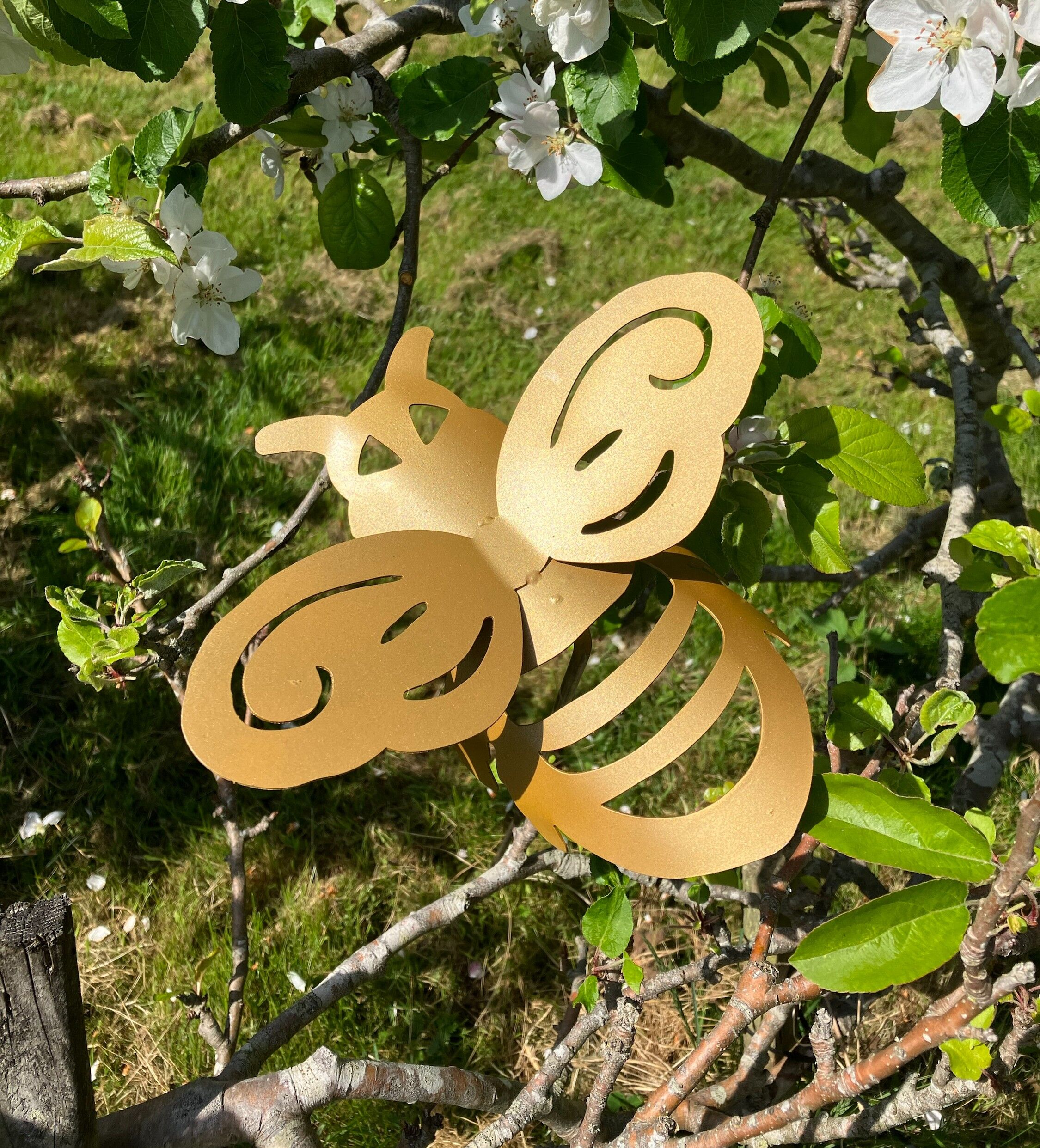 Buy wholesale Gold Dragonfly Garden Ornament (with stake)