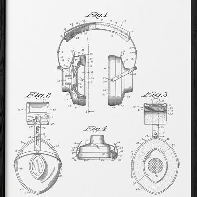 Helm-Patent-Poster