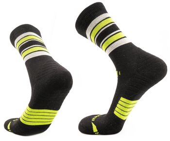 Chaussettes de randonnée Sierra I I alpaga, bambou et mérinos pour hommes et femmes - NOIR I ANDINA OUTDOORS 1