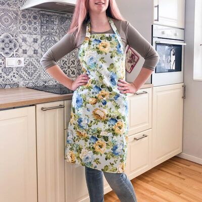 Floral apron for women. Roses print cooking apron with pockets. Kitchen apron with roses