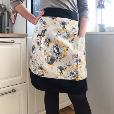 Black/yellow roses half apron for women, floral apron, woman apron with pockets.