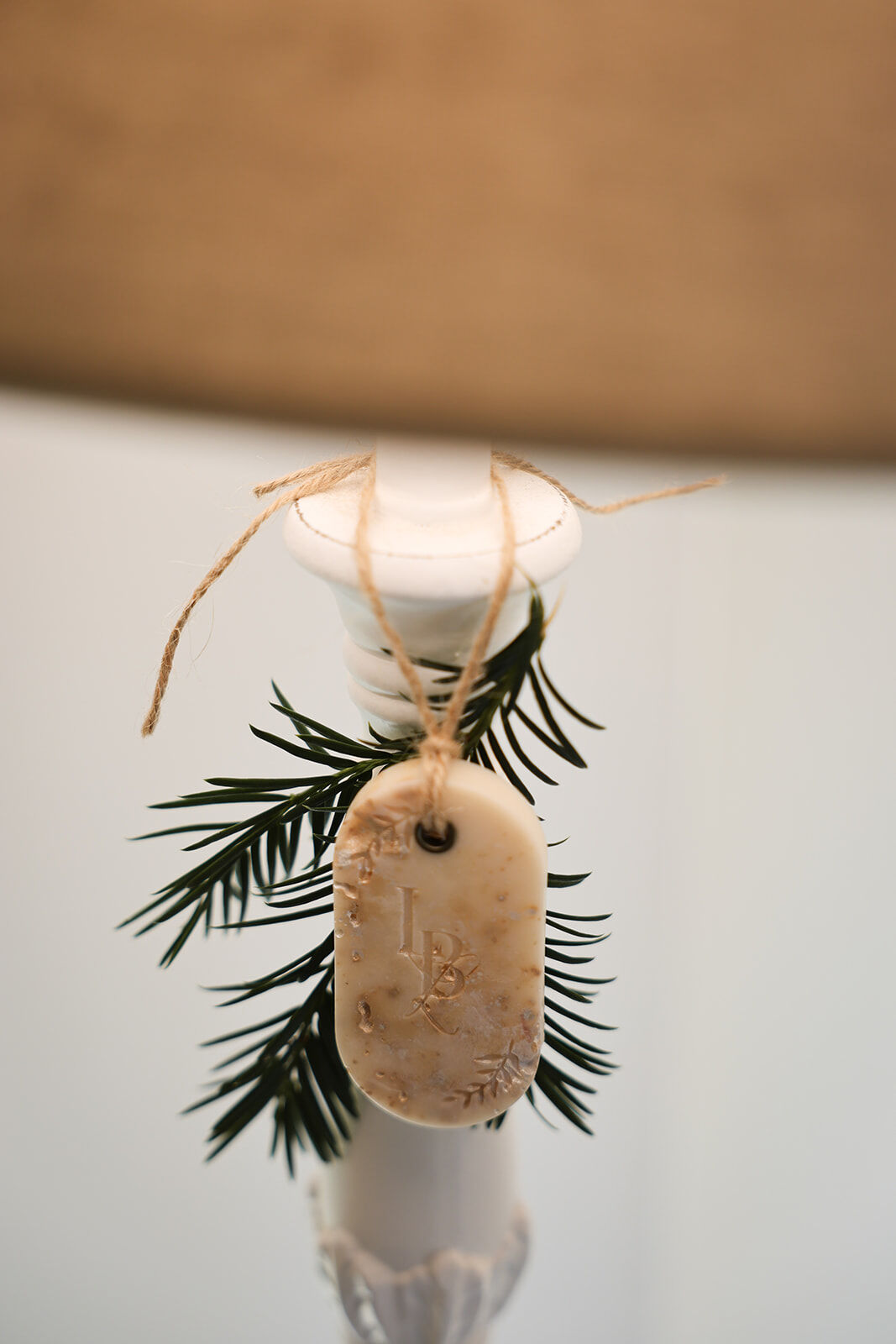 Suspension Poudre de Riz - Lot 12 - Forte rotation boutique