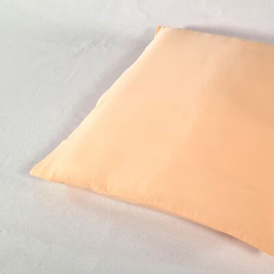 40 x 40 cm Abricott cover, organic satin, item 4404017