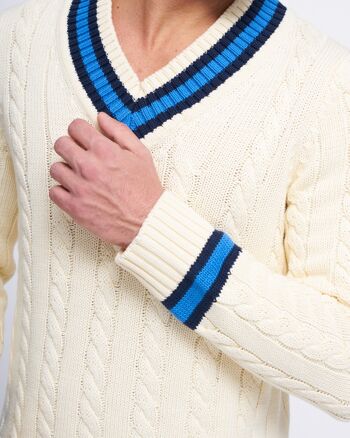 Brunella Gori Pull de cricket à col en V pour homme à manches longues en 100 % coton biologique Couleur crème et bleu clair 4