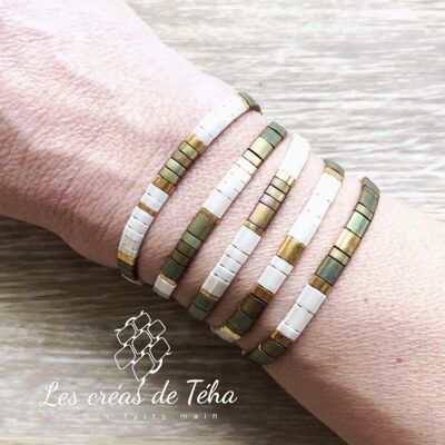 Khaki, ivory and gold Huira bracelet in glass beads and cord Model 2