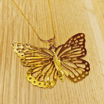 BUTTERFLY long necklace