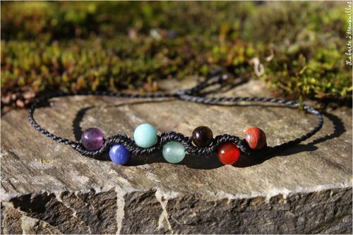 Bracelet "7 chakras" noir macramé