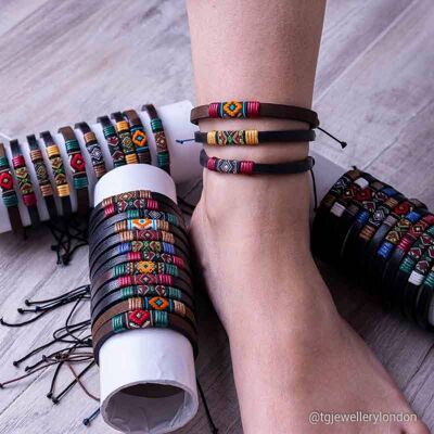 Bracelets culturels faits à la main
