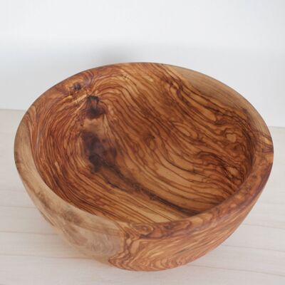 Grand bol en bois d'olivier - 22,5 cm x 11 cm