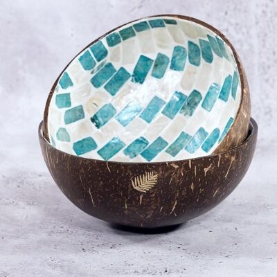 Cuenco de coco de mosaico esmeralda de MonJoliBol