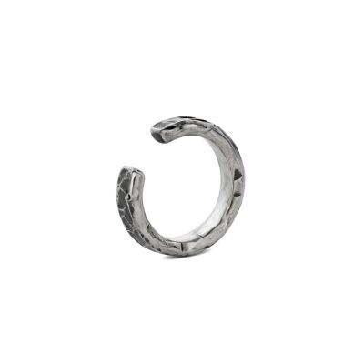 Ear Cuff Rugged Line Plata oxidada