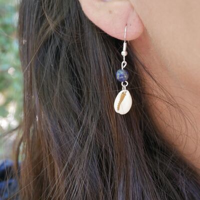 Boucles d'oreilles pendantes en Lapis Lazuli et coquillage Cauri