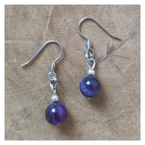 Purple agate earrings - 8mm