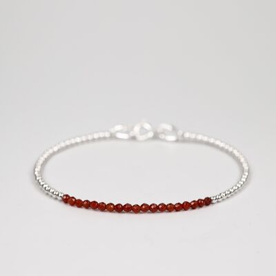 Red onyx beaded bracelet