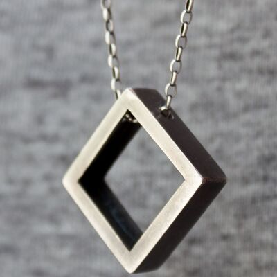 Large square necklace