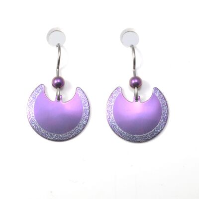 Boucles d'oreilles en titane. Violet. Très léger et absolument sans allergie! Disponible en 5 couleurs. Fabriqué à la main en France. Sonorisation TT690