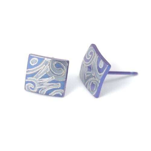 Titanium square earrings .  Blue. Very light and absolutely allergy free! Available in 5 colours. Handmade in France. TT208 BL