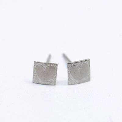 Boucles d'oreilles en titane. Gris. Très léger et absolument sans allergie! Disponible en 5 couleurs. Fabriqué à la main en France. TT683 GRI